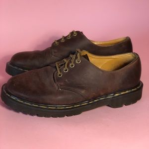 Dr. Martens Made in England Vintage Oxford